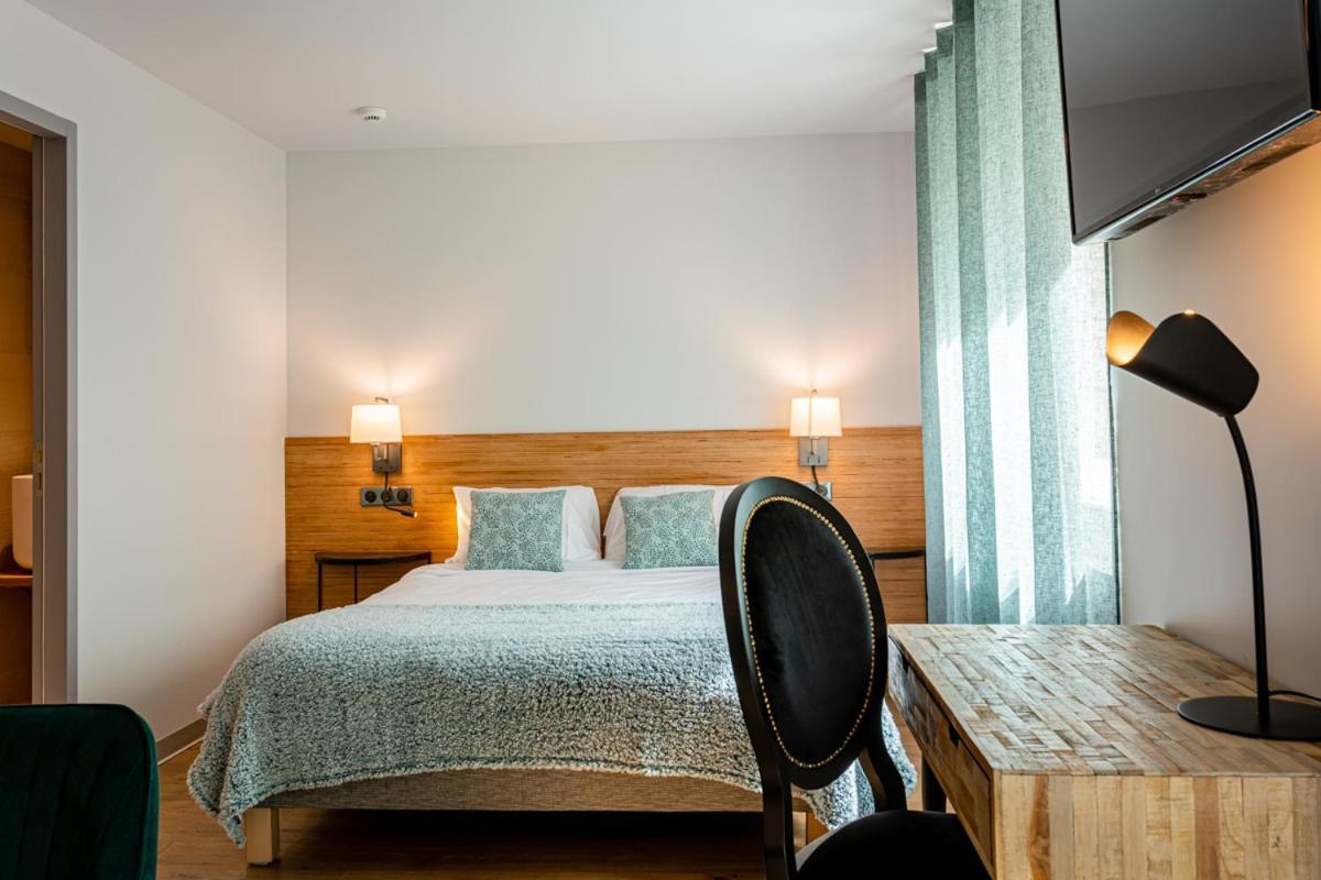 Hotel L'Ouvree ซาวิญี-เลส์-โบน ภายนอก รูปภาพ